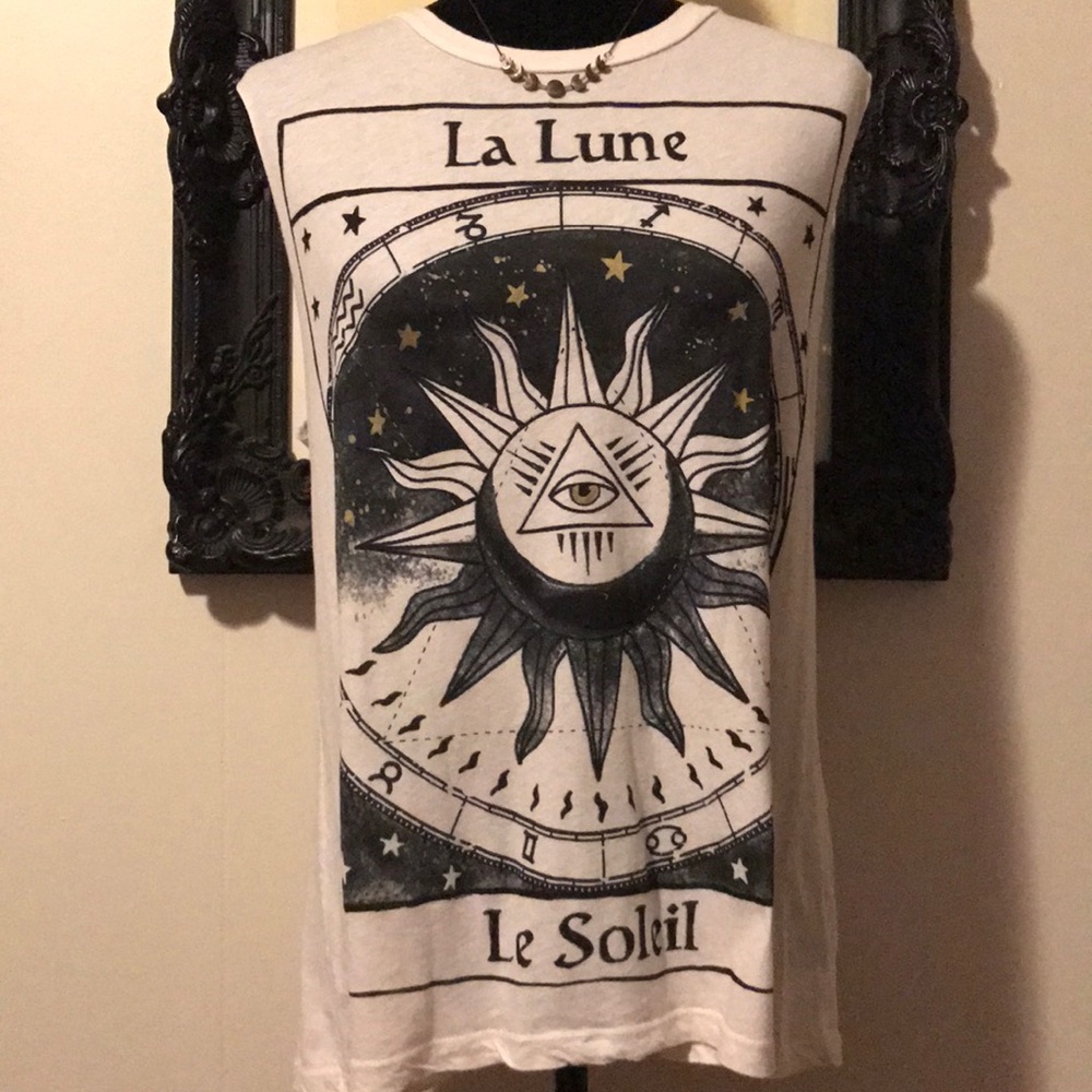 La Lune Muscle Tank